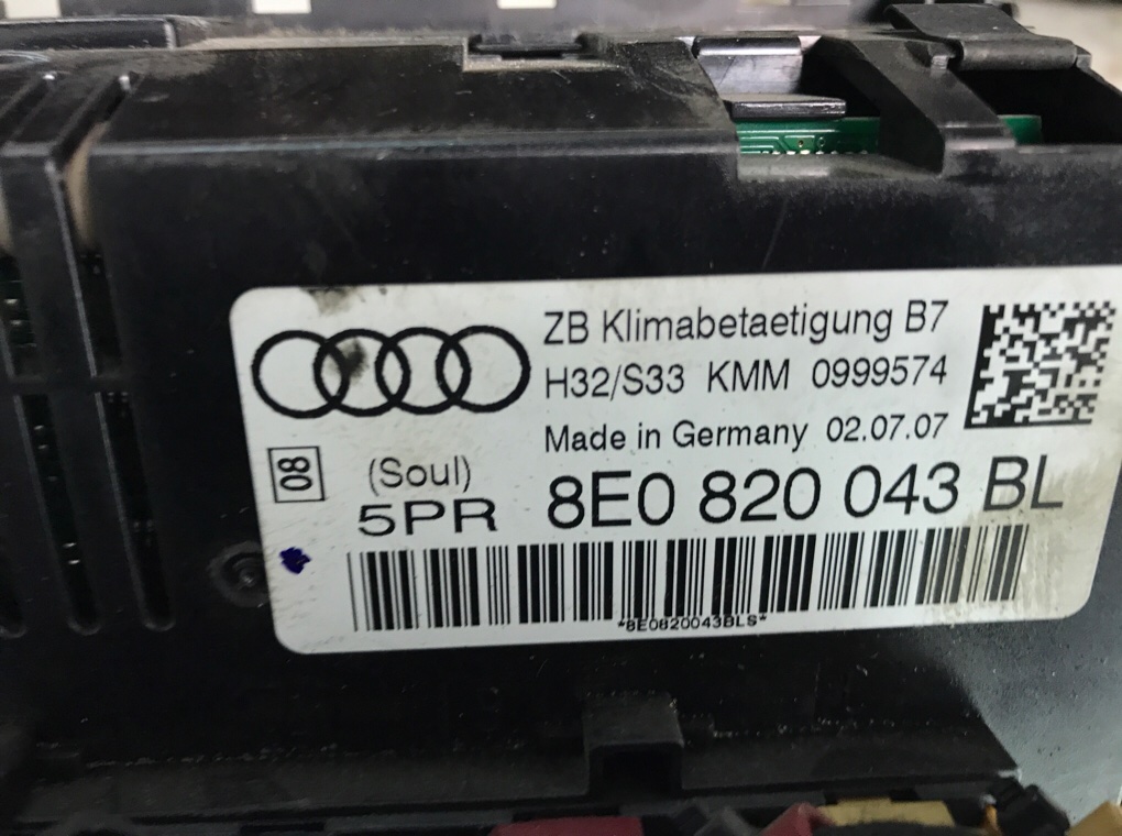 Блок управления печки/климат-контроля бу для Audi A4 B7 2.0 TDi,  2007 г.