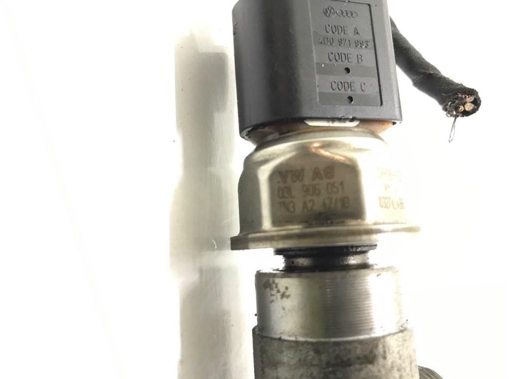 Топливная рампа бу для Skoda Fabia 2 1.6 TDi, 2010 г. Топливная рампа бу для Skoda Fabia 2 1.6 TDi, 2010 г.