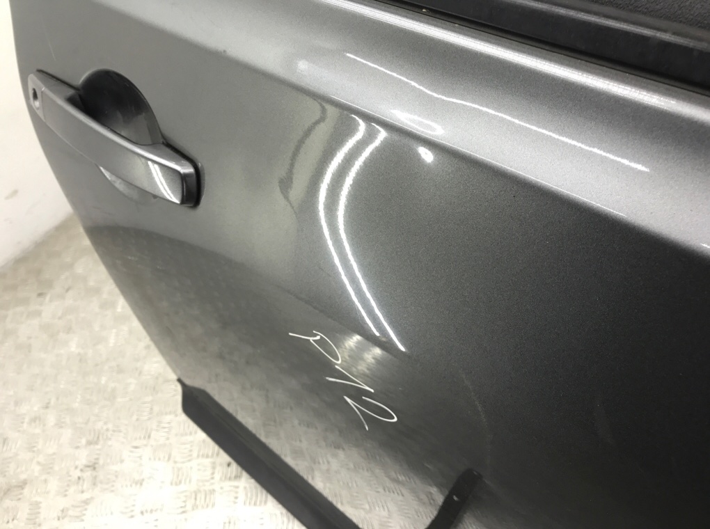 Дверь передняя правая бу для Nissan Qashqai 1.5 DCi, 2011 г. Дверь передняя правая бу для Nissan Qashqai 1.5 DCi, 2011 г.