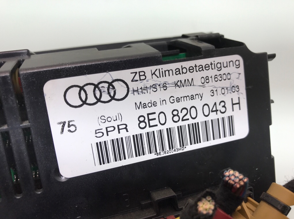 Блок управления печки/климат-контроля бу для Audi A4 B6 1.9 TDi,  2003 г.