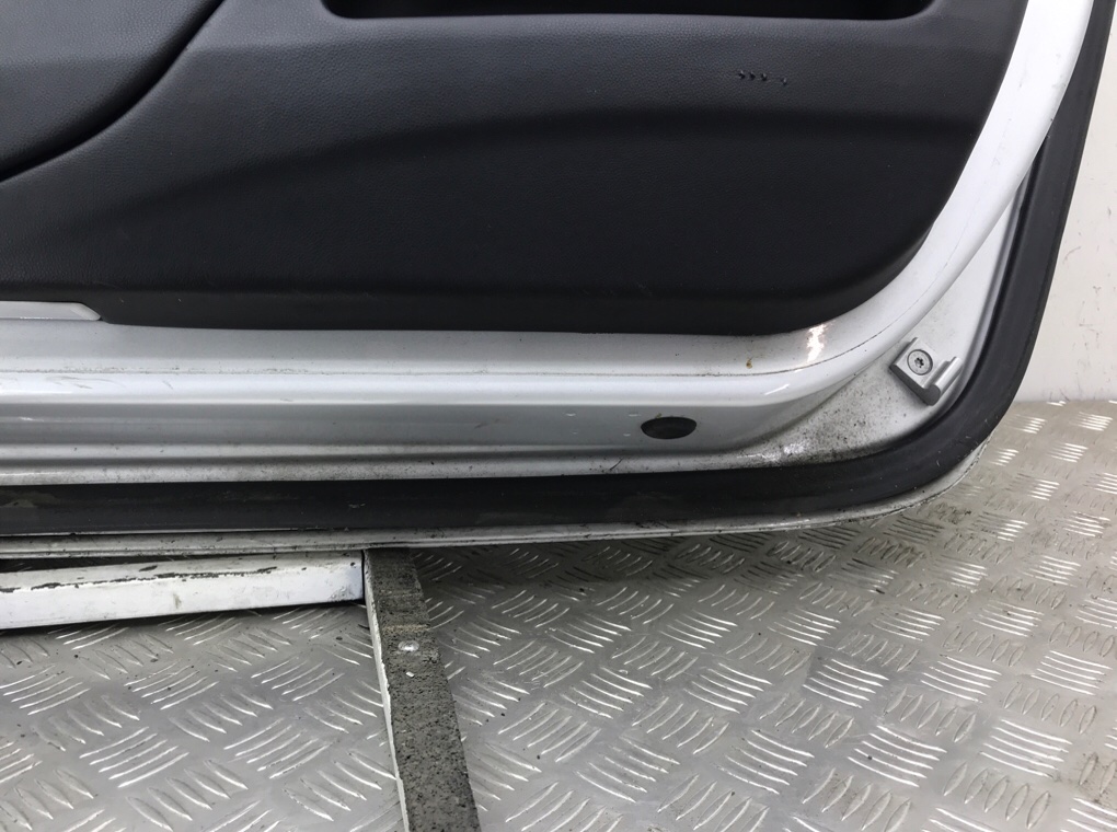 Дверь передняя правая бу для BMW 3 E90/E91/E92/E93 2.0 i,  2007 г.