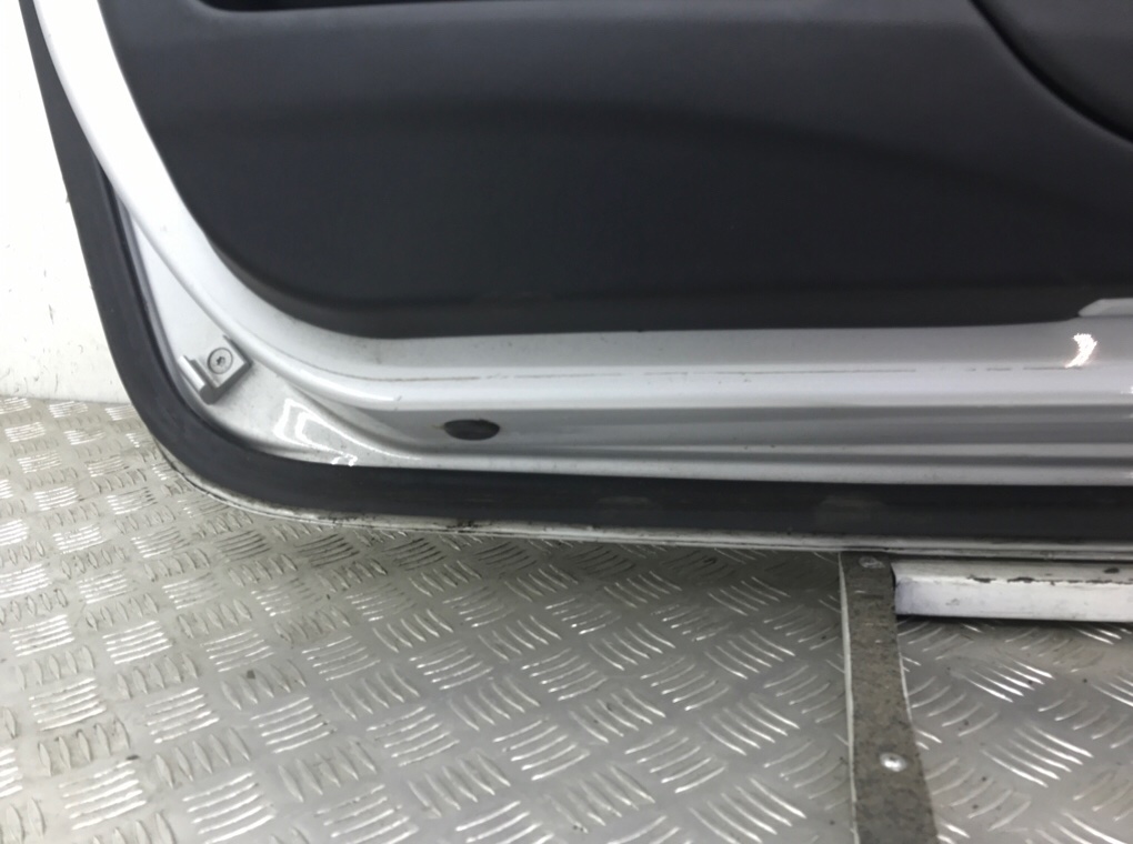 Дверь передняя левая бу для BMW 3 E90/E91/E92/E93 2.0 i,  2007 г.