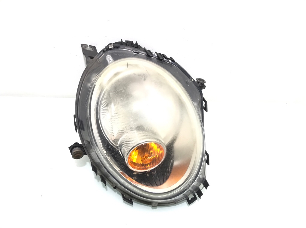 Фара правая бу для Mini Cooper R56 1.6 i, 2008 г.