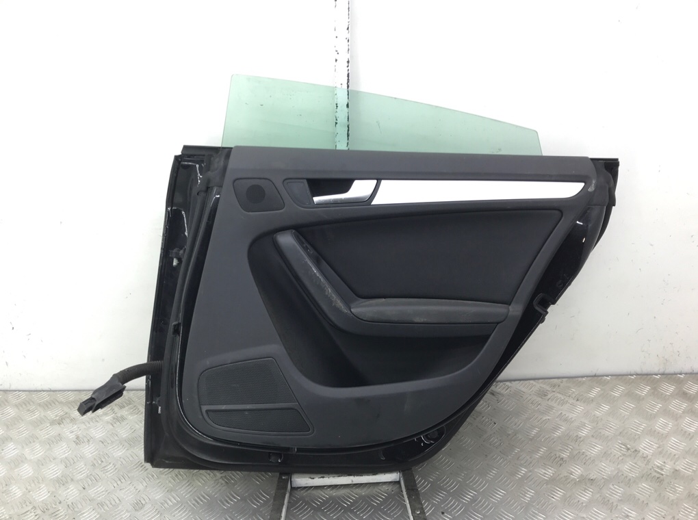 Дверь задняя правая бу для Audi A5  2.0 TDi,  2011 г.