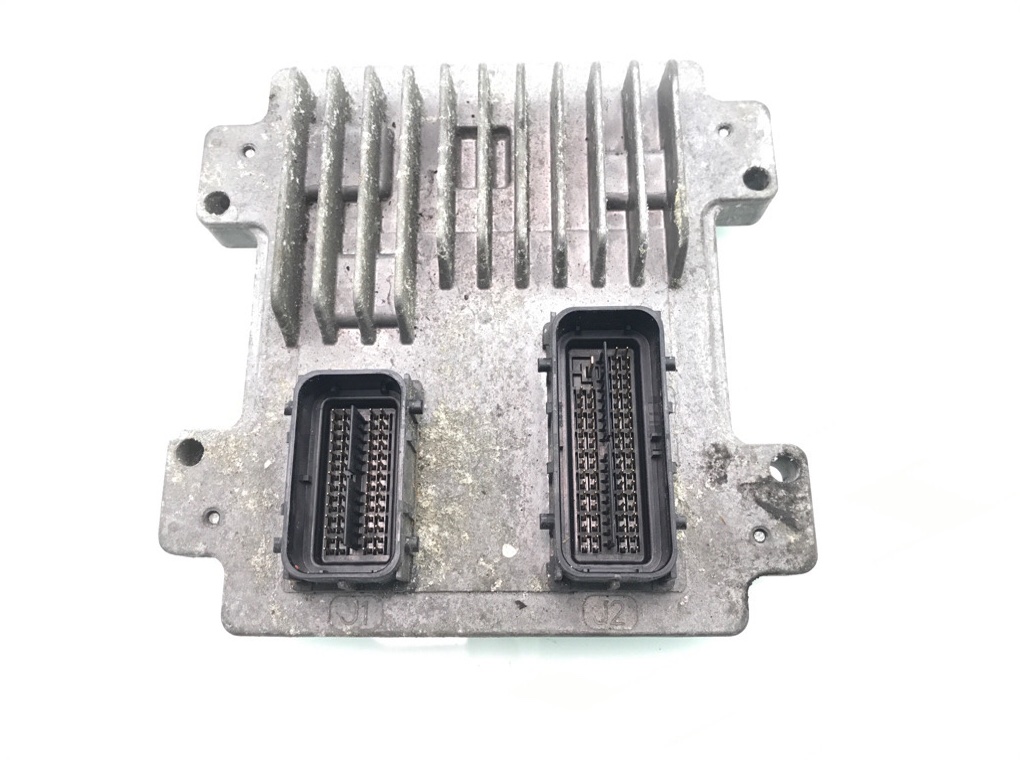 Блок управления двигателем бу для Opel Vivaro 1.9 DCi, 2005 г. Блок управления двигателем бу для Opel Vivaro 1.9 DCi, 2005 г.