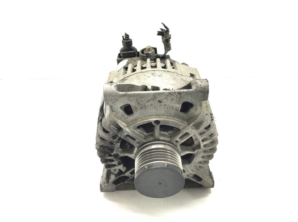 Генератор бу для Mercedes A W169 2.0 CDi, 2006 г.