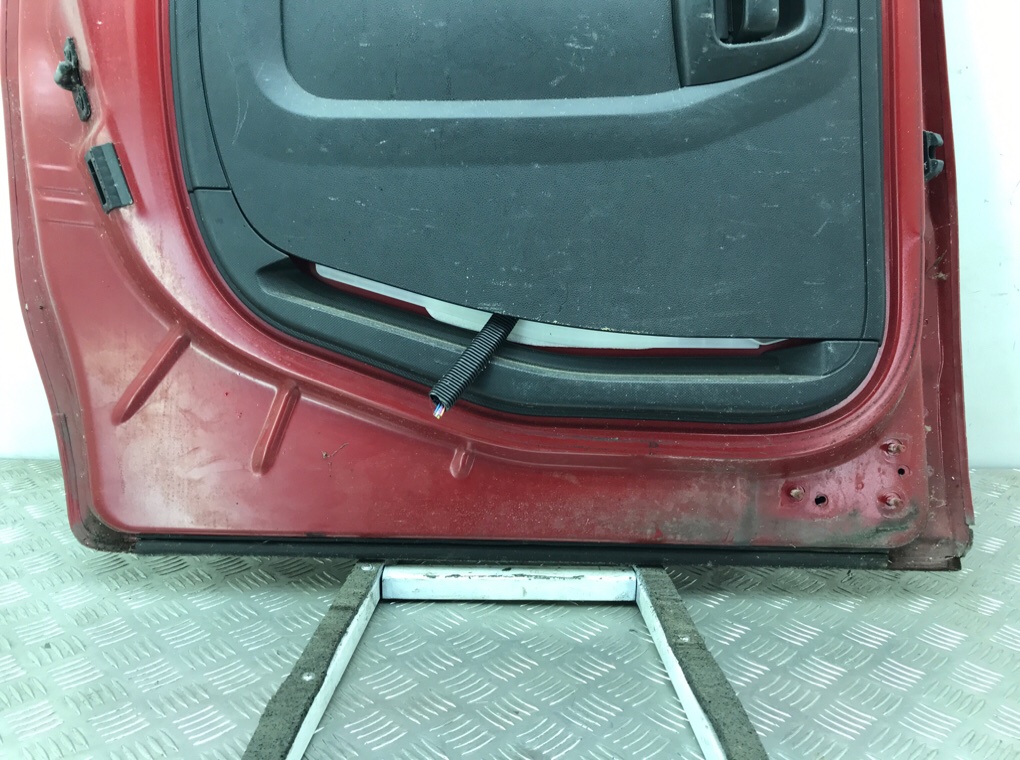 Дверь сдвижная левая бу для Citroen Berlingo 260 1.6 HDi,  2012 г.