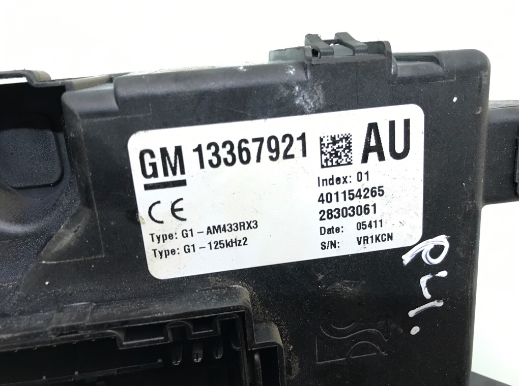 Блок предохранителей бу для Opel Corsa D 1.3 CDTi, 2011 г. Блок предохранителей бу для Opel Corsa D 1.3 CDTi, 2011 г.