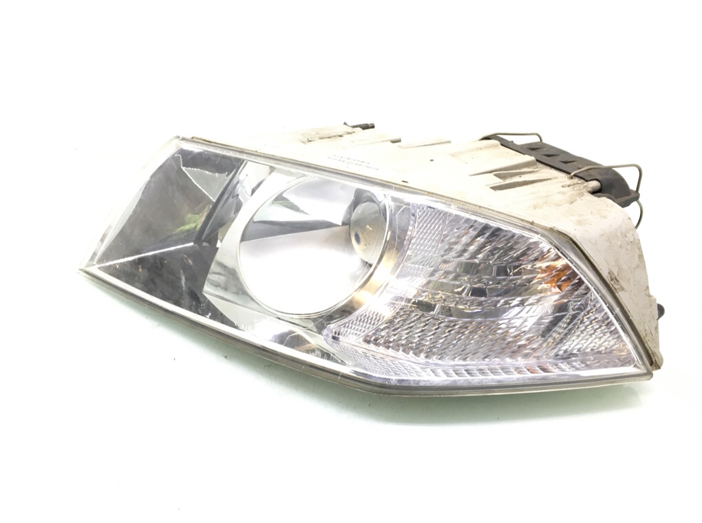 Фара левая бу для Skoda Octavia A5 2.0 TDi,  2007 г.
