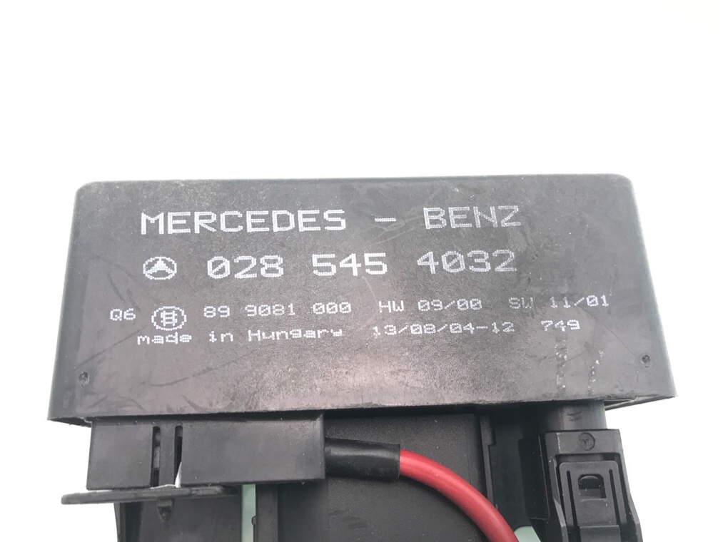 Реле накала свечей бу для Mercedes ML W163 2.7 CDi,  2004 г.