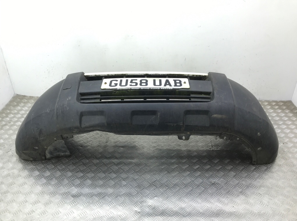 Бампер передний бу для Peugeot Bipper  1.4 HDi,  2008 г.