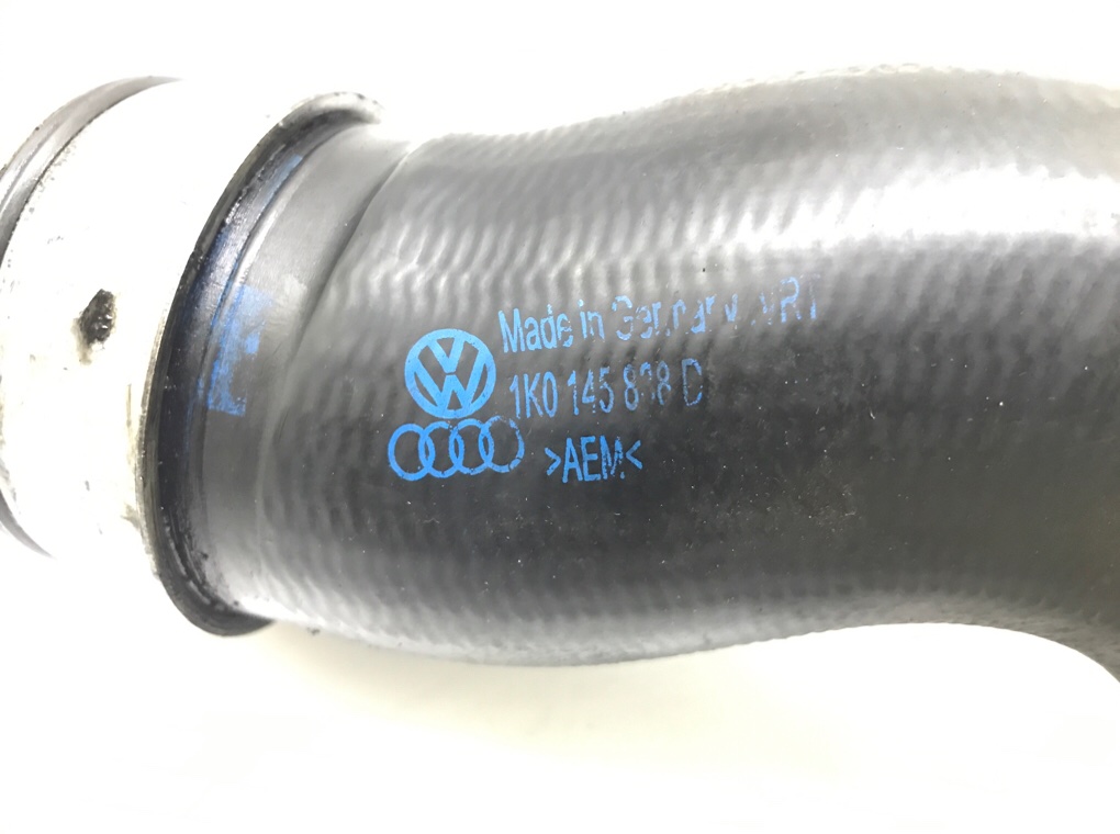 Патрубок интеркулера бу для Volkswagen Golf 5 2.0 TDi,  2006 г.