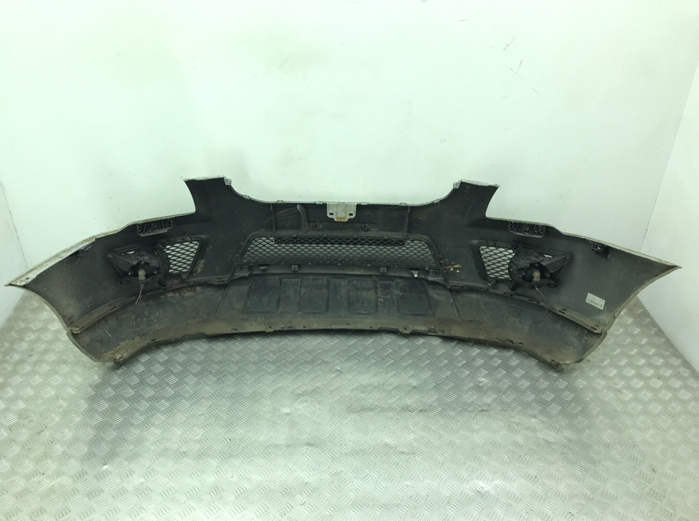 Бампер передний бу для Kia Sportage 2.0 CRDi, 2008 г. Бампер передний бу для Kia Sportage 2.0 CRDi, 2008 г.