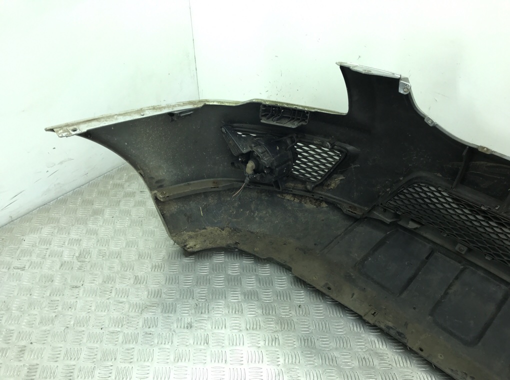 Бампер передний бу для Kia Sportage 2.0 CRDi, 2008 г. Бампер передний бу для Kia Sportage 2.0 CRDi, 2008 г.