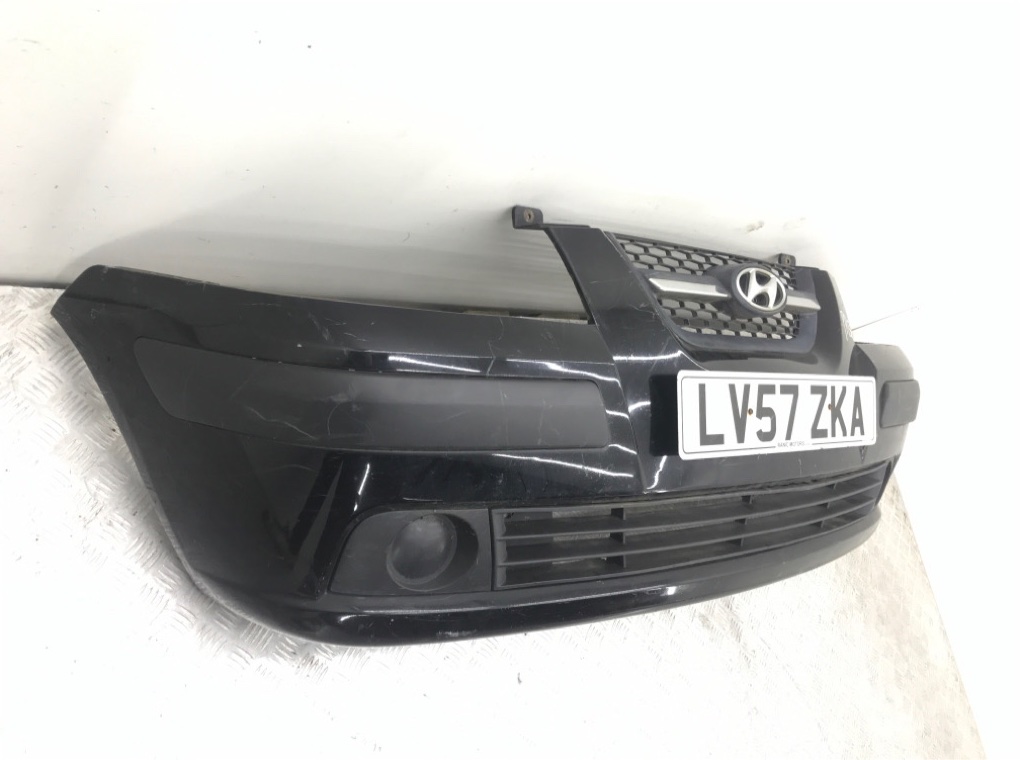 Бампер передний бу для Hyundai Atos  1.1 i,  2007 г.