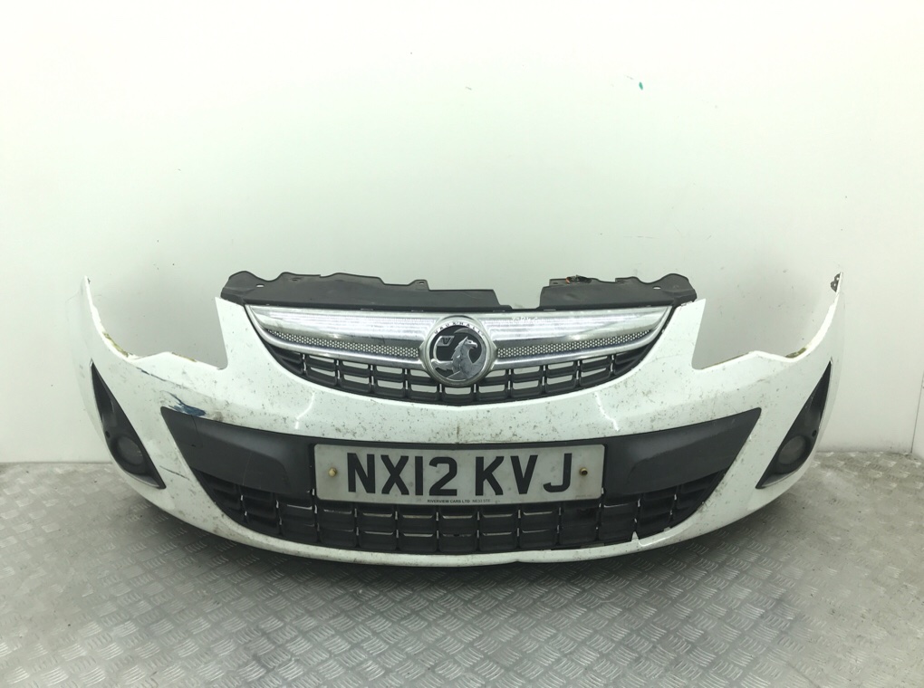 Бампер передний бу для Opel Corsa D 1.3 CDTi, 2012 г.