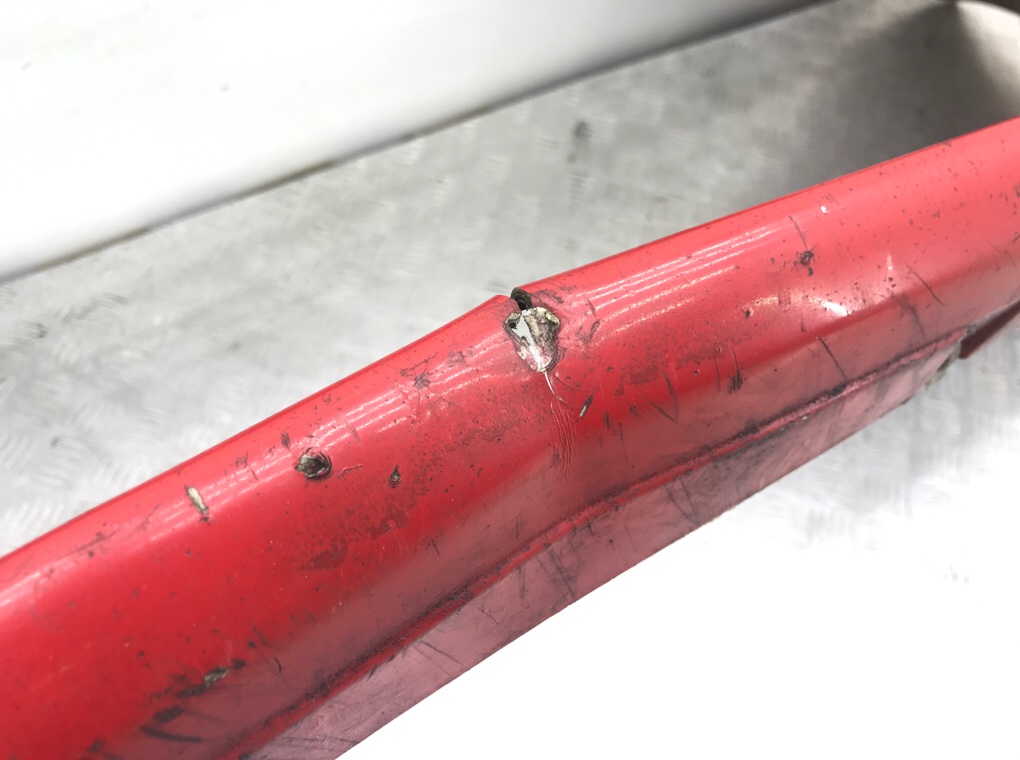 Бампер передний бу для Ford Mondeo 4 1.6 TDCi, 2011 г. Бампер передний бу для Ford Mondeo 4 1.6 TDCi, 2011 г.