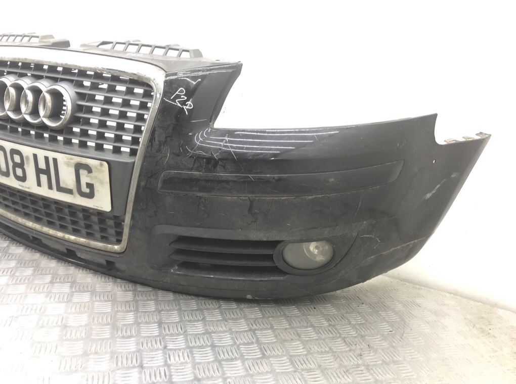 Бампер передний бу для Audi A3 8P 2.0 TDi,  2008 г.