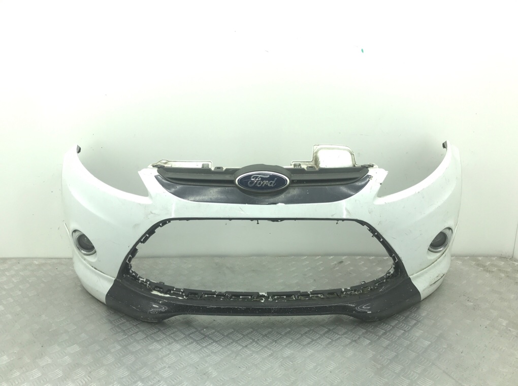 Бампер передний бу для Ford Fiesta 6 1.3 i, 2011 г.