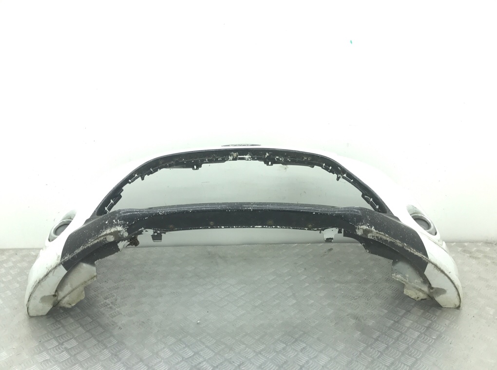 Бампер передний бу для Ford Fiesta 6 1.3 i,  2011 г.
