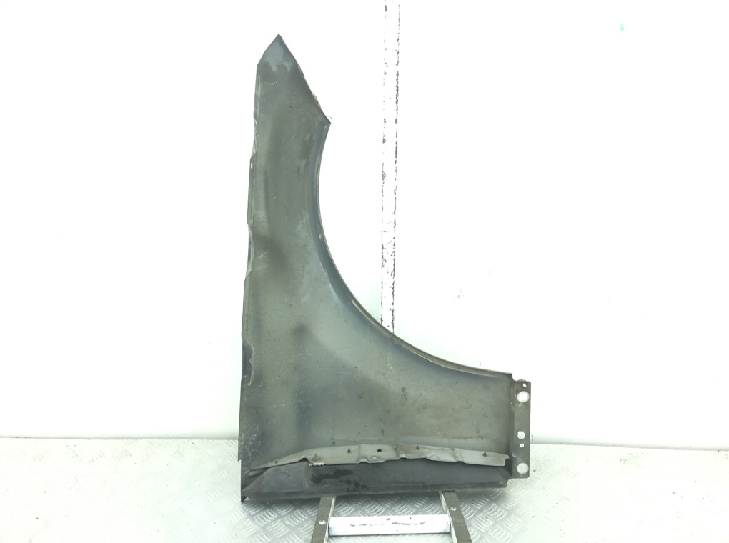 Крыло переднее левое бу для Mercedes C W204 A2048800118, 2009 Крыло переднее левое бу для Mercedes C W204 3.0 CDI, 2009 г.