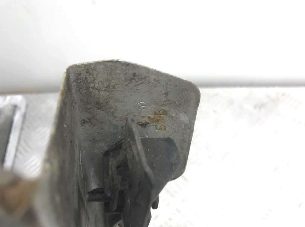 Крыло переднее правое бу для Mercedes CLS W219 3.0 CDi,   г.