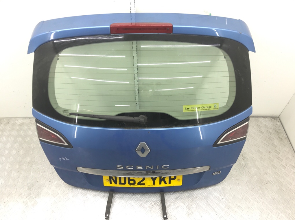 Крышка багажника бу для Renault Scenic  1.5 DCi,  2012 г.