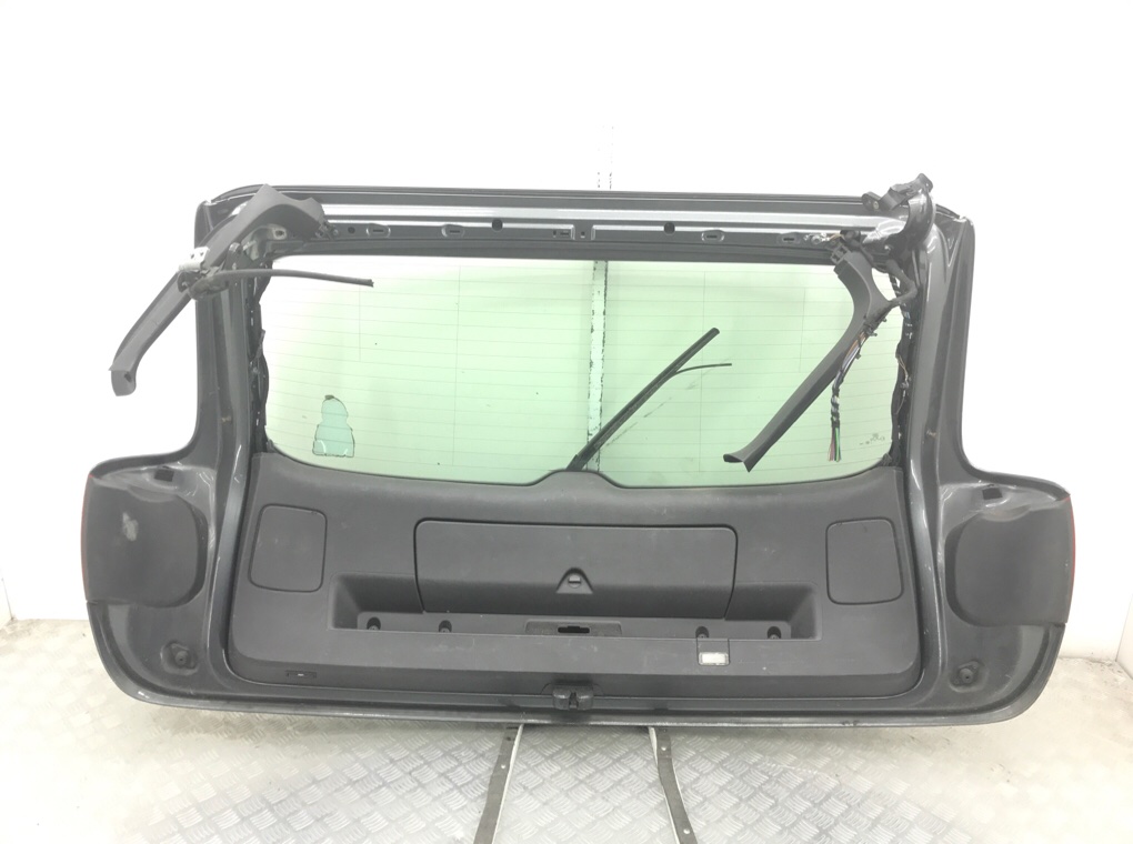 Крышка багажника бу для Audi Q7  3.0 TDi,  2006 г.