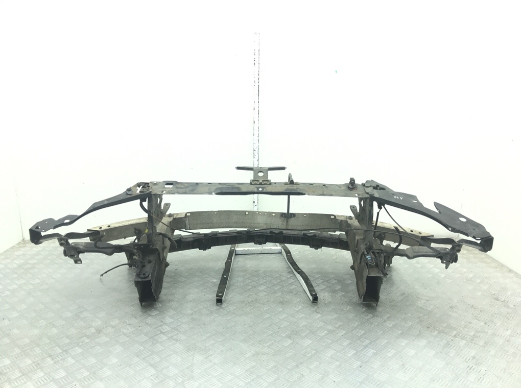 Панель передняя (телевизор) бу для Mercedes C W204 3.0 CDI,  2009 г.