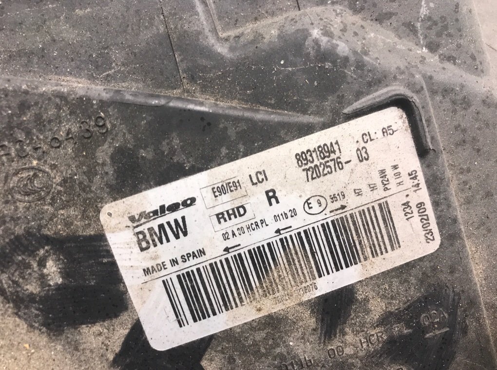 Фара правая бу для BMW 3 E90/E91/E92/E93 2.0 i,  2009 г.