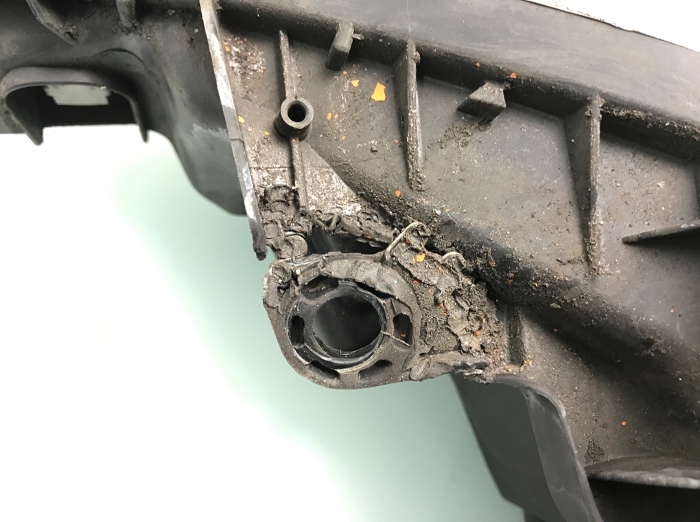 Фара правая бу для Peugeot 207  1.4 i,  2006 г.