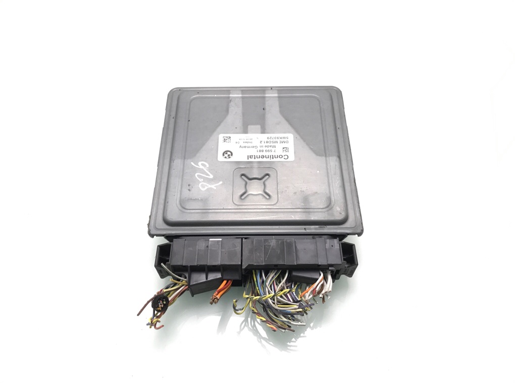 Блок управления двигателем бу для BMW 3 E90/E91/E92/E93 2.0 i, 2010 г. Блок управления двигателем бу для BMW 3 E90/E91/E92/E93 2.0 i, 2010 г.