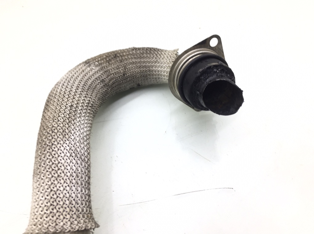 Трубка системы рециркуляции EGR бу для Peugeot 3008  1.6 HDi,  2011 г.