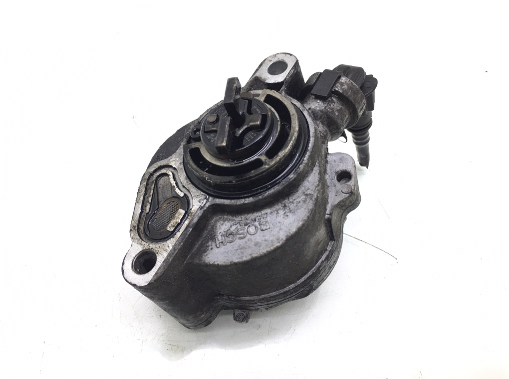 Насос вакуумный бу для Peugeot 3008 1.6 HDi, 2011 г.