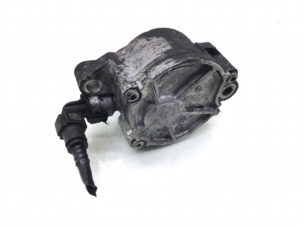 Насос вакуумный бу для Peugeot 3008  1.6 HDi,  2011 г.