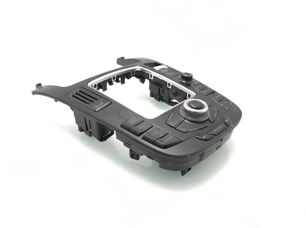 Блок управления магнитолой бу для Audi A5  2.0 TDi,  2011 г.