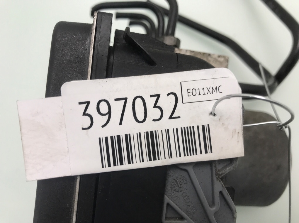 Блок ABS бу для Audi A5  2.0 TDi,  2011 г.