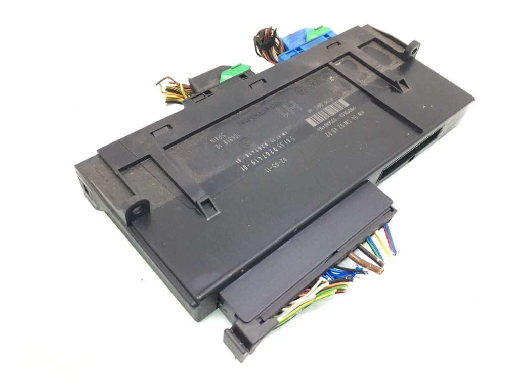 Блок комфорта бу для BMW 3 E90/E91/E92/E93 2.0 TD,  2011 г.