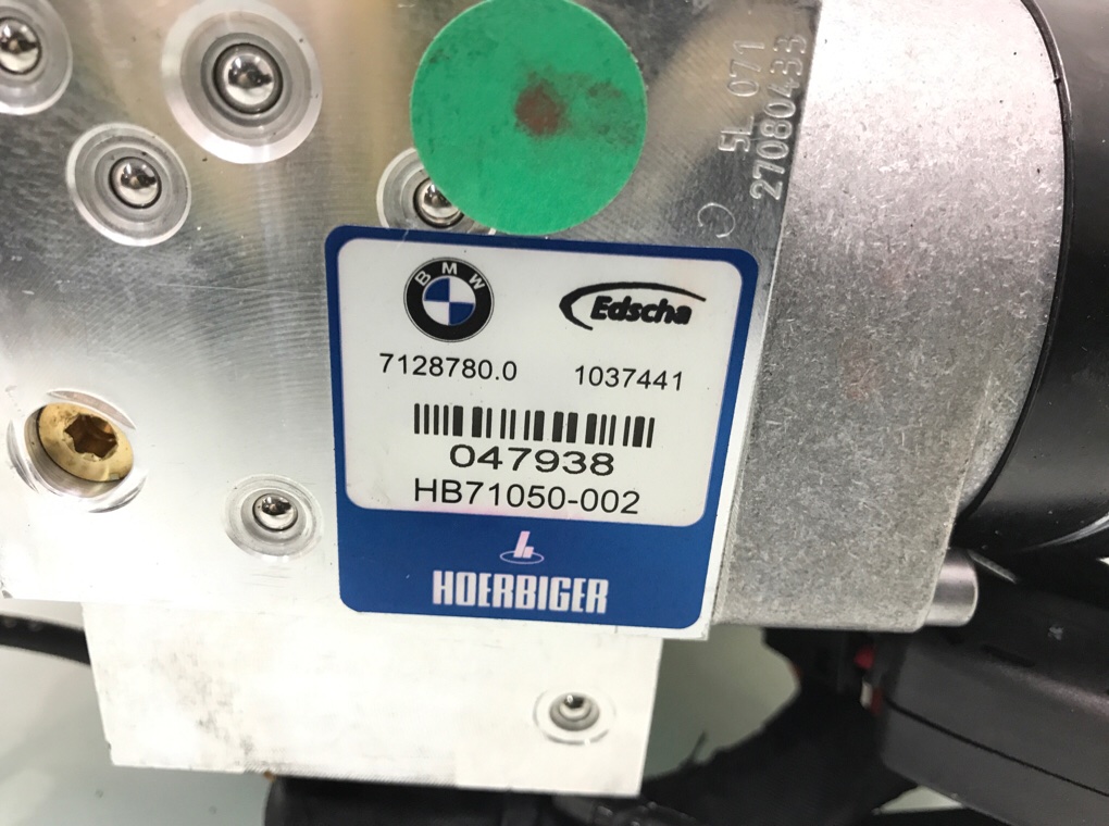 Насос гидравлический подъема крыши бу для BMW 3 E90/E91/E92/E93 2.0 i,  2007 г.