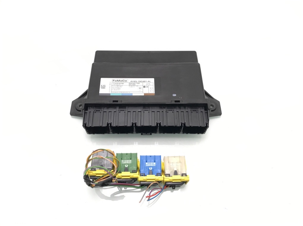 Блок комфорта бу для Ford C-Max 2 1.0 i, 2013 г.