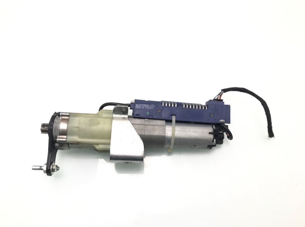 Электропривод багажника бу для Audi Q7 3.0 TDi, 2006 г.