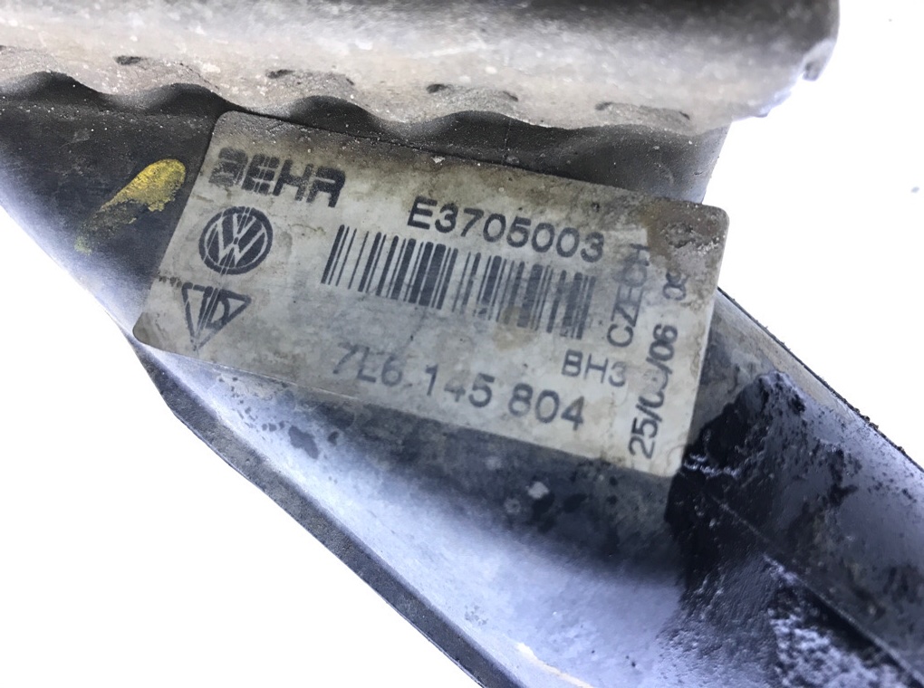 Интеркулер бу для Volkswagen Touareg 3.0 TDi, 2006 г. Интеркулер бу для Volkswagen Touareg 3.0 TDi, 2006 г.