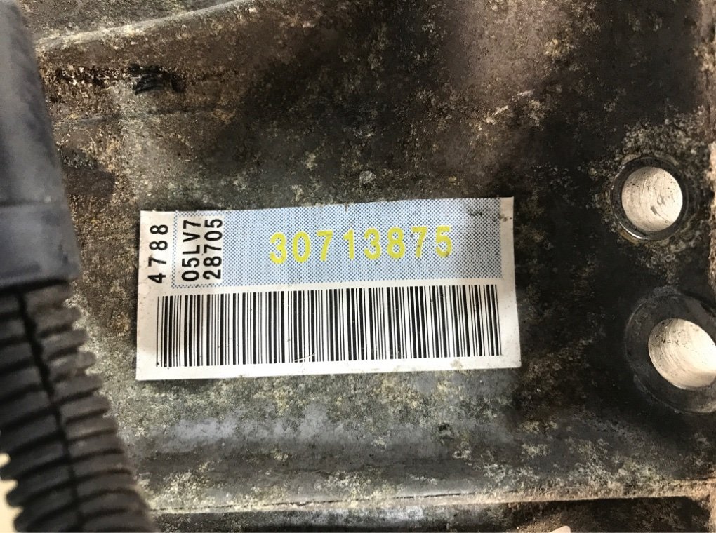 КПП автоматическая (АКПП) бу для Volvo C70 2.4 i, 2006 г. КПП автоматическая (АКПП) бу для Volvo C70 2.4 i, 2006 г.