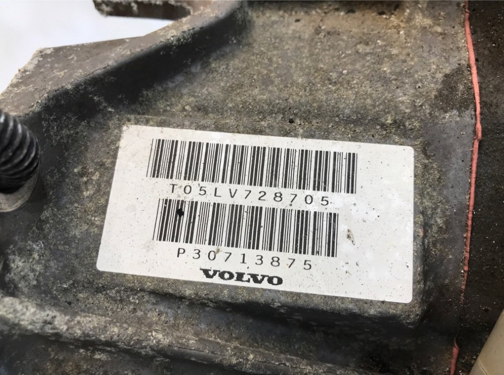 КПП автоматическая (АКПП) бу для Volvo C70 2.4 i, 2006 г. КПП автоматическая (АКПП) бу для Volvo C70 2.4 i, 2006 г.