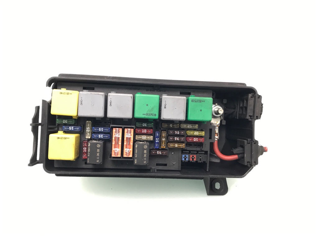 Блок предохранителей бу для Mercedes ML W164 3.0 CDi, 2005 г.