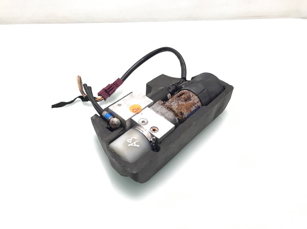 Механизм подъема крышки (двери) багажника бу для Mercedes ML W164 3.0 CDi,  2005 г.