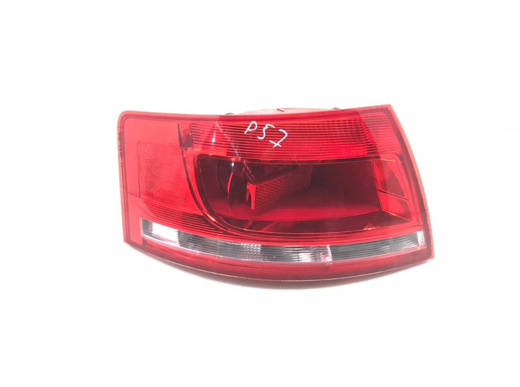 Фонарь задний левый бу для Audi A4 B7 1.8 Ti, 2006 г.