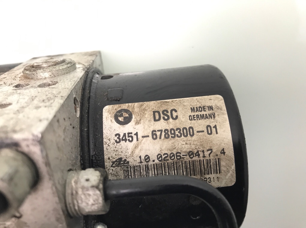 Блок ABS бу для BMW 3 E90/E91/E92/E93 2.0 i,  2010 г.