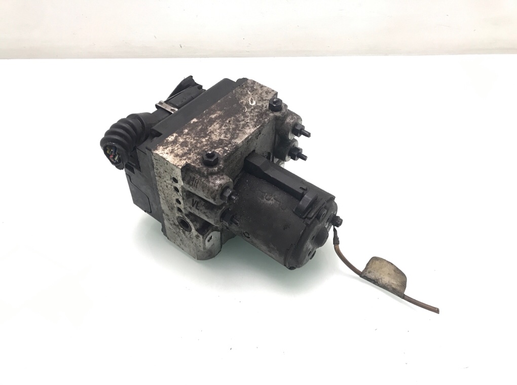 Блок ABS бу для Audi A4 B5 1.8 i,  1996 г.
