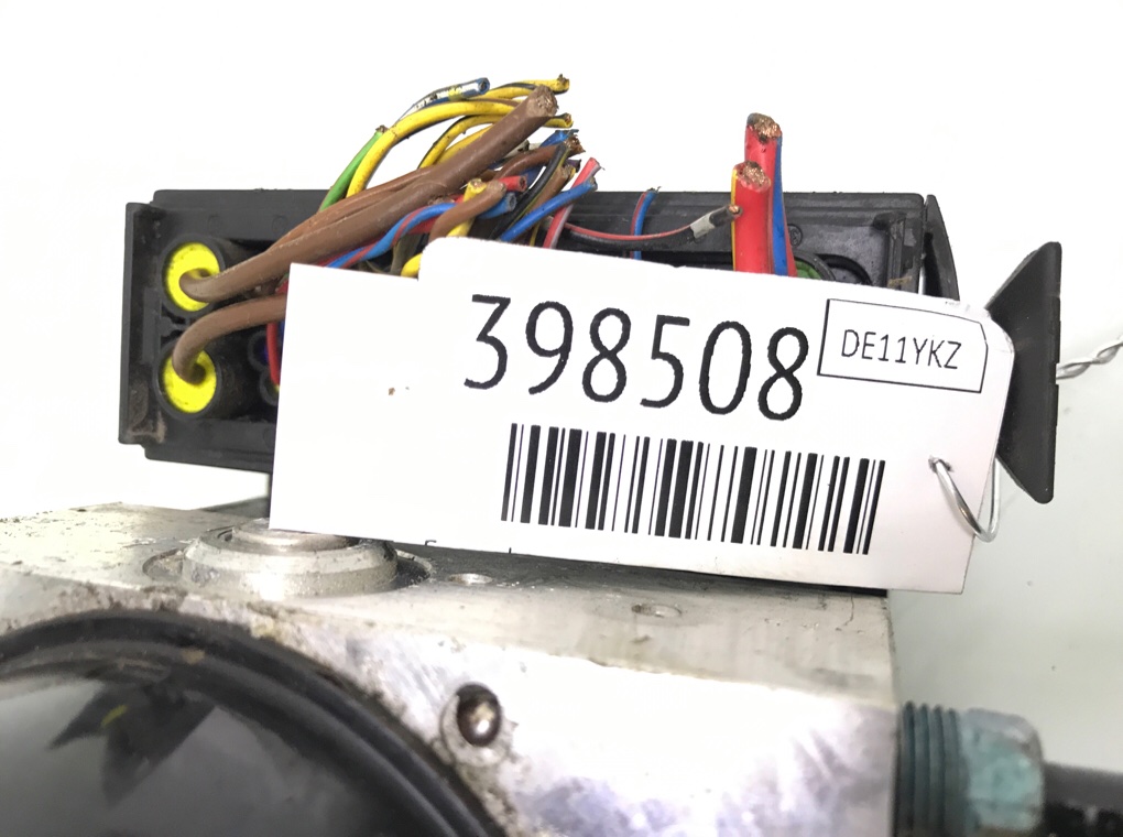 Блок ABS бу для BMW 3 E90/E91/E92/E93 2.0 TD,  2011 г.